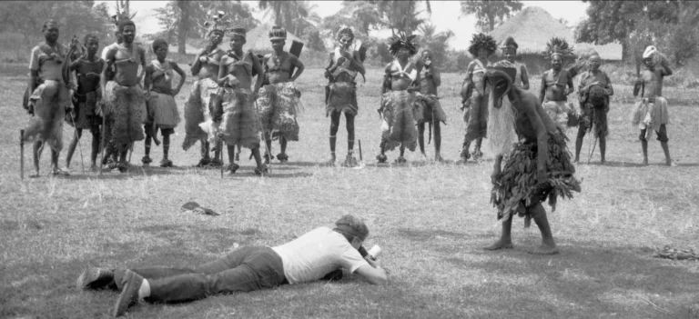 LA VIE AU ZAÏRE D’ANGELO TURCONI (années 1950-1980, photos, documents historiques, objets, livres)